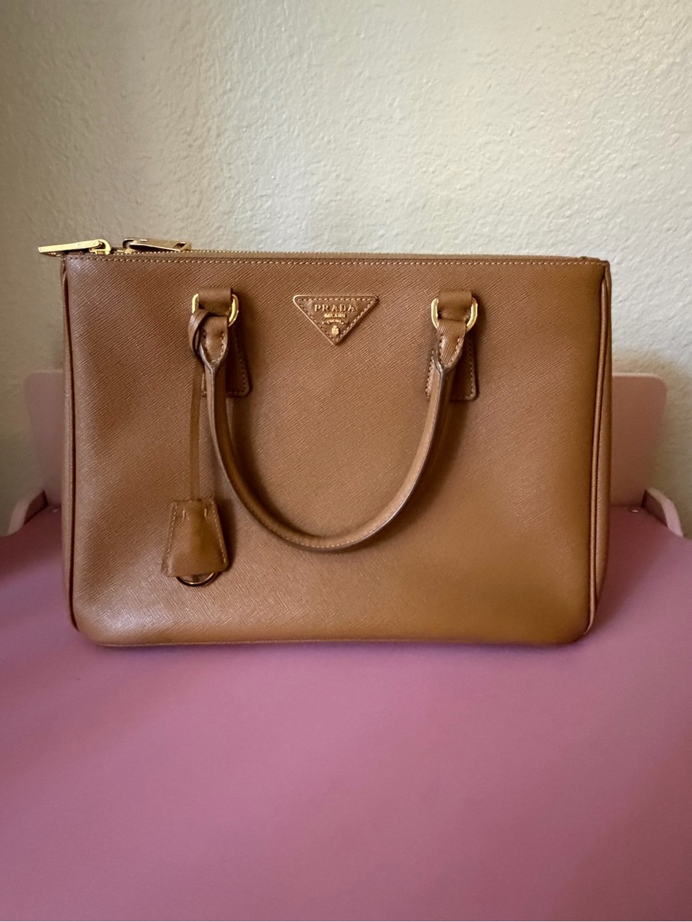 Brand New Prada Galleria Large Saffiano Leather Bag